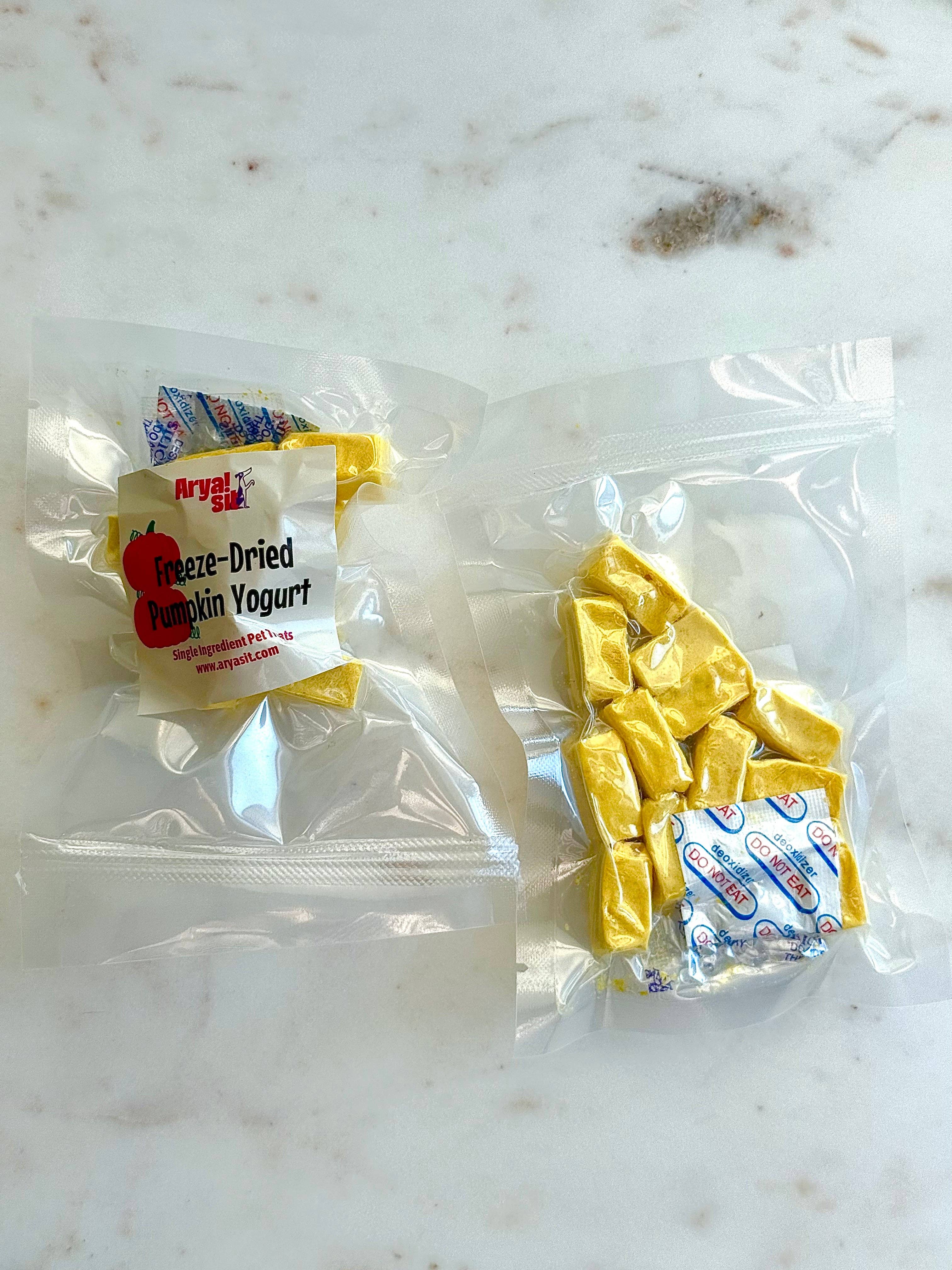 Arya Sit Freeze-Dried Dog & Cat Treat Sample